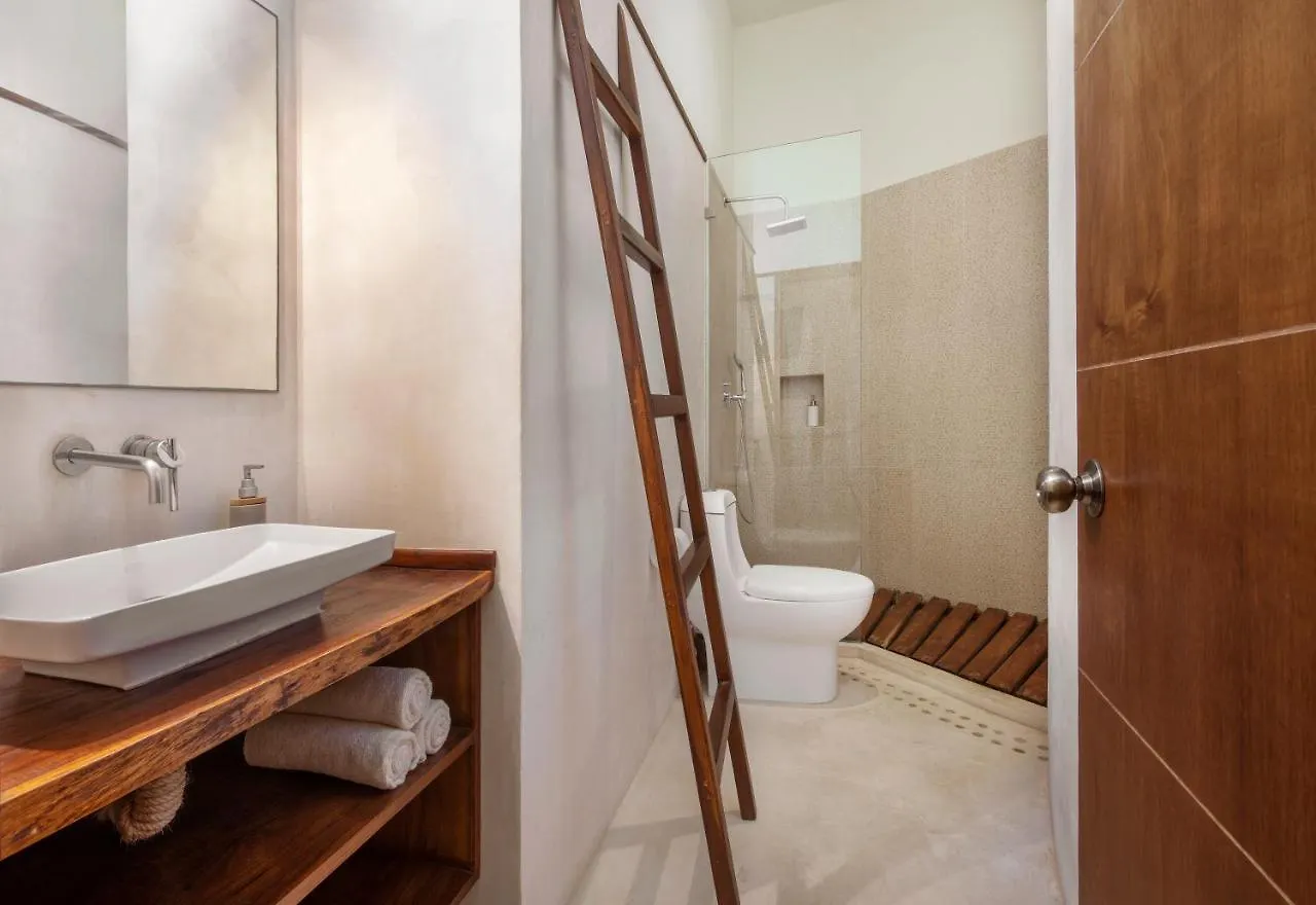 Beachfront Villa Playaaekun Tulum
