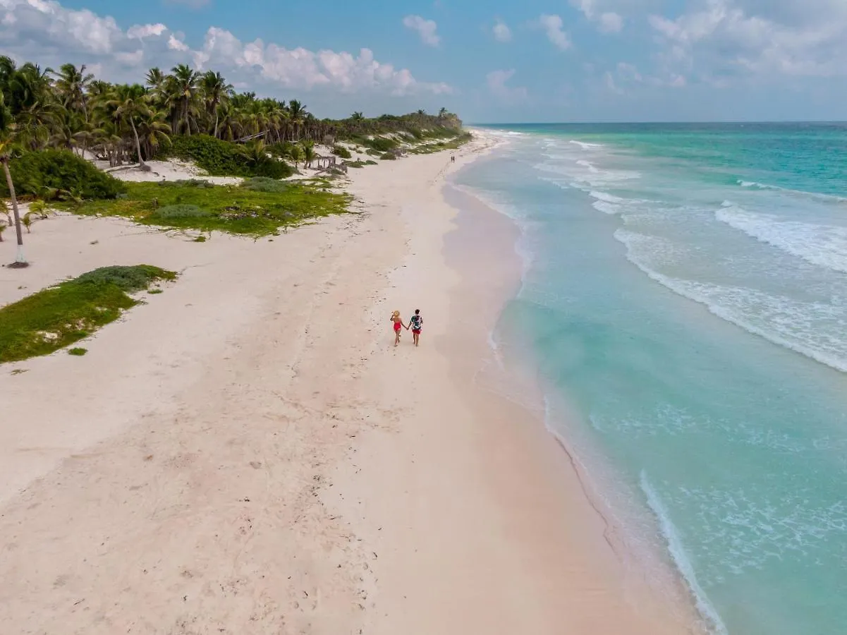 Beachfront Villa Playaaekun Tulum